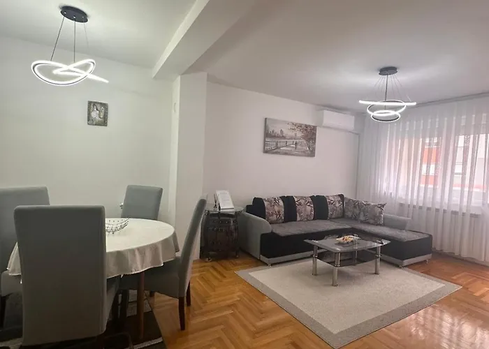 Istocno Sarajevo-Hilandarska, Stan Na Dan Sv